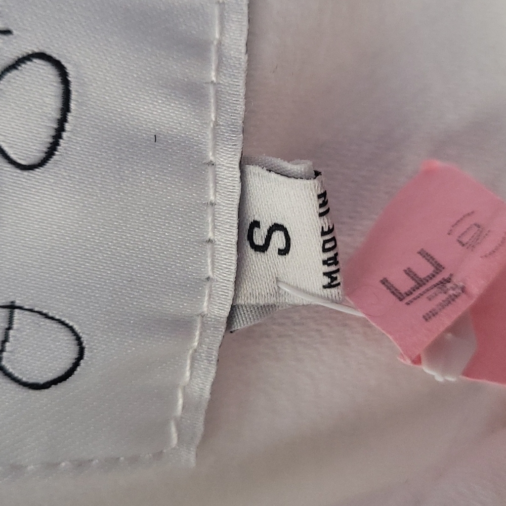 Jessica Simpson jacket. - Picture 3 of 4